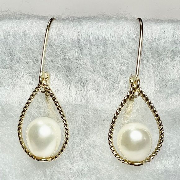 Eternal Gold 14KT Yellow Gold Baroque Pearl Dangle Earrings - Picture 2 of 5